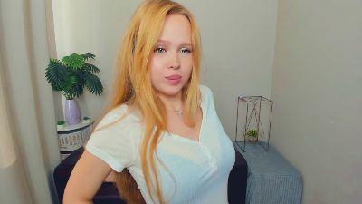 Watch AimeePinera Live On Cam