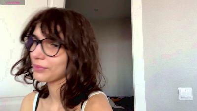 Watch AlodiaGoodrich Live On Cam