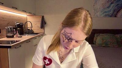 Watch BenitaDoubet Live On Cam