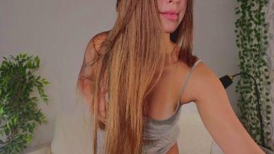 Watch CindaPflieger Live On Cam