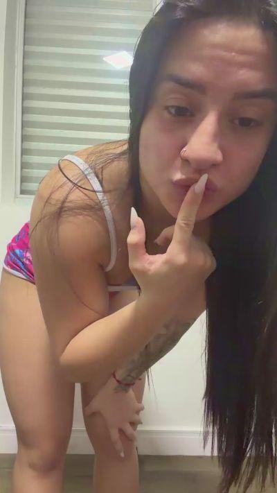 Watch Isafigueroa Live On Cam