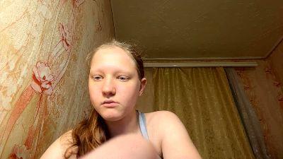 Watch JenaeCocuzza Live On Cam