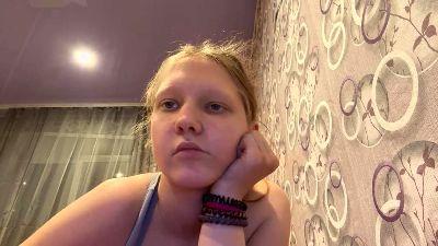 Watch JenaeCocuzza Live On Cam