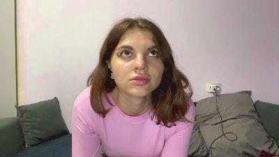 Watch KarieHubin Live On Cam