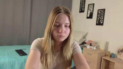 Watch LashawndaDucat Live On Cam