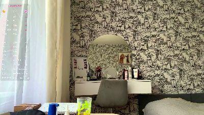 Watch LoriaWheatly Live On Cam