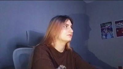 Watch OlimpiaKolmer Live On Cam
