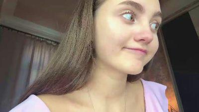 Watch OttilieFairfax Live On Cam