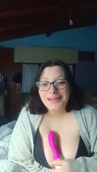 Watch Yuxxxa Live On Cam