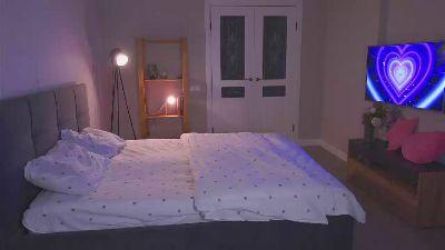 Watch eleanorka Live On Cam