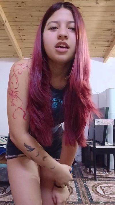 Watch redhot24 Live On Cam