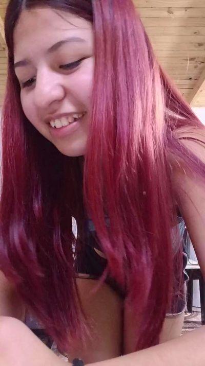 Watch redhot24 Live On Cam