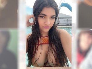 Watch Bri_Rivers Live On Cam