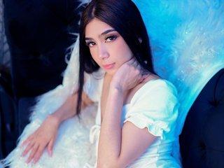 Watch HollyLincon Live On Cam