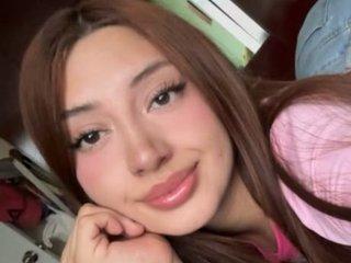 Watch MissMia_bdsm Live On Cam