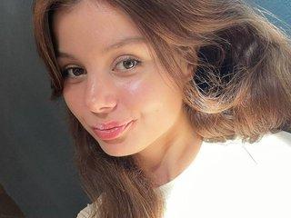 Watch StellarValerie Live On Cam