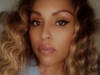 Watch The_RealTee Live On Cam