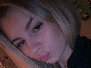 Watch skylerlux Live On Cam