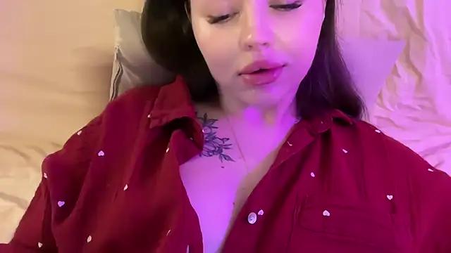 Watch AlmaryKim Live On Cam