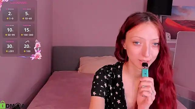Watch Daria_J Live On Cam