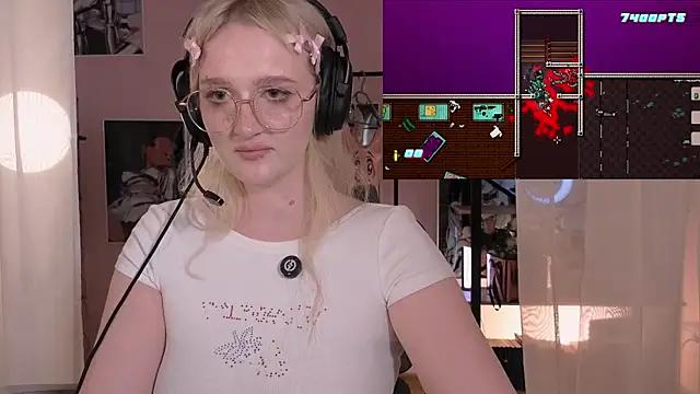 Watch ELLIEJAY Live On Cam