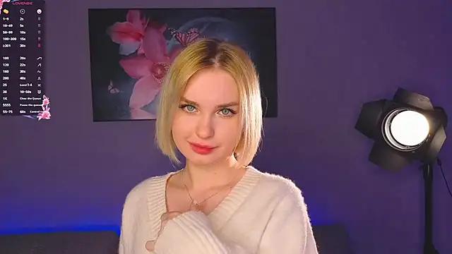 Watch Eva_kiki Live On Cam