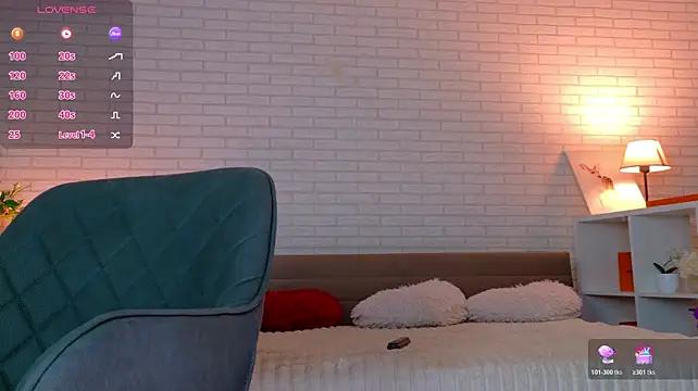 Watch NovaBlissss Live On Cam
