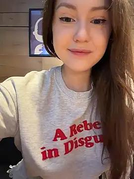 Watch Peachy_Dream Live On Cam