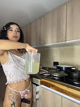 Watch RosseMelody Live On Cam
