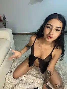 Watch RosseMelody Live On Cam