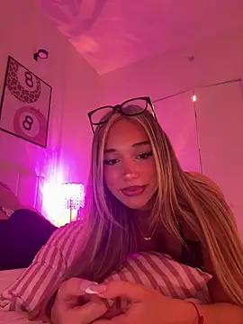 Watch amylaaa Live On Cam