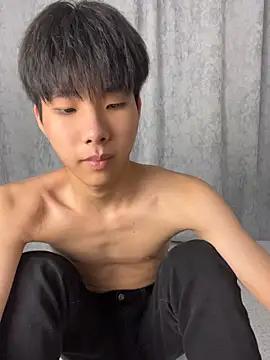 Watch guoguo18 Live On Cam