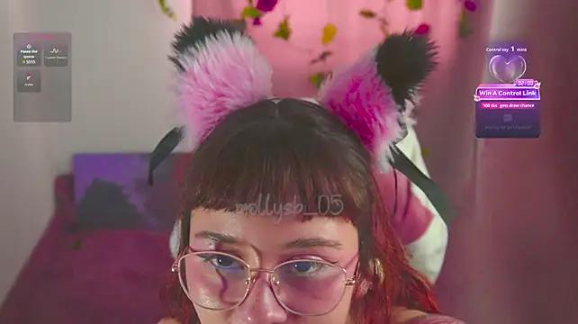 Watch molly_russell Live On Cam