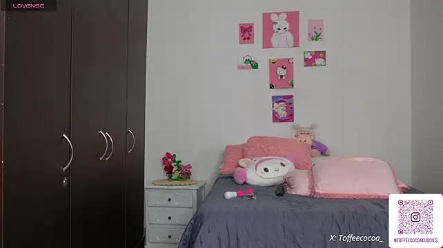 Watch sophi_lii Live On Cam